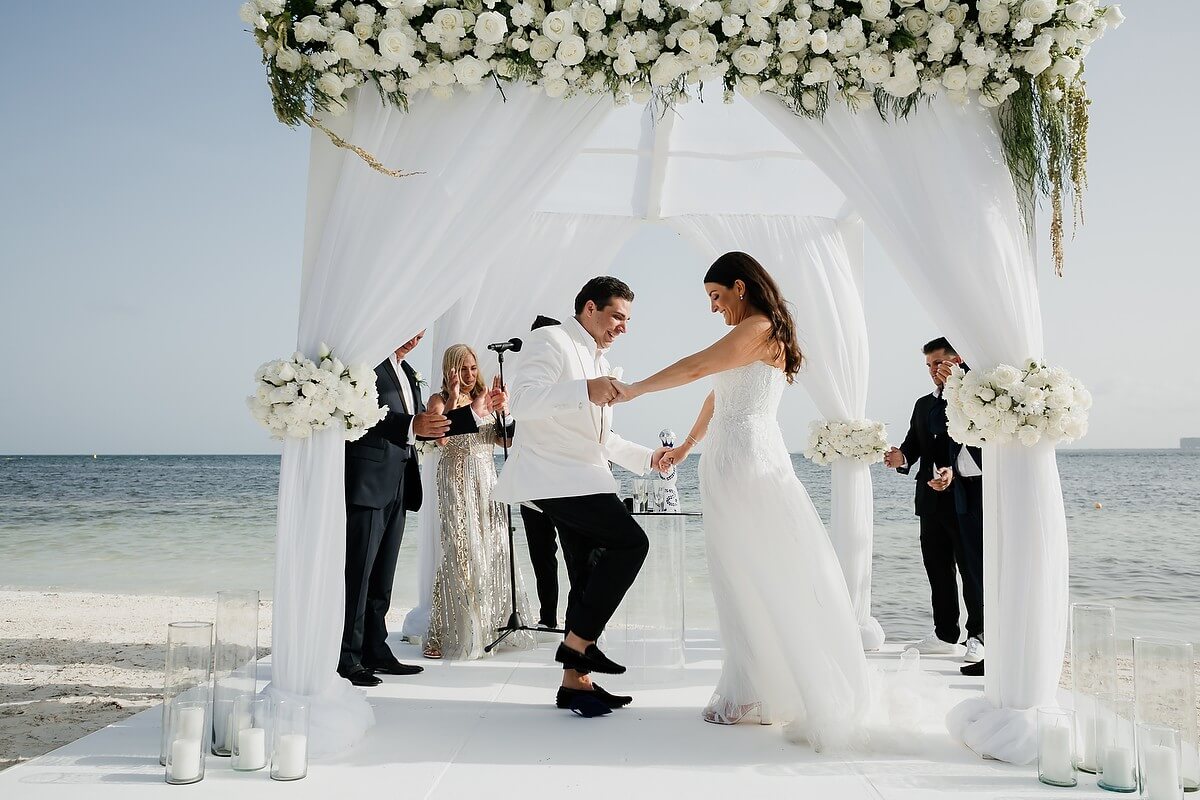 South Asian wedding photographer Riviera Maya