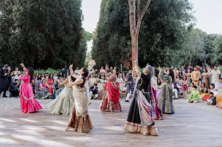 Reeya and Neil under the warm lights of Villa Piccolomini, closing their unforgettable Sangeet night in Rome.