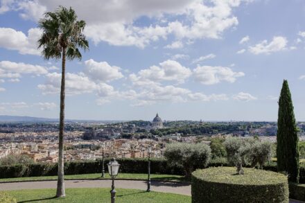 Panoramic view of Rome from Villa Miani, the perfect setting for Reeya and Neil’s destination wedding.